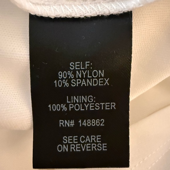 NWT Torrid Elegant White Lace Midi Off-Shoulder Dress size 2 - Picture 8 of 9